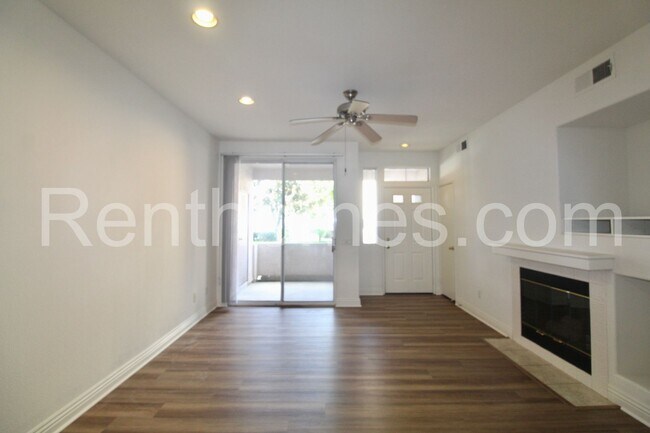 10722 Sabre Hill Dr San Diego, CA 92128 photo 2