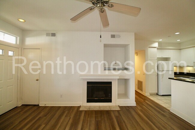 10722 Sabre Hill Dr San Diego, CA 92128 photo 4