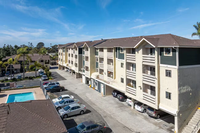 Encinitas Terrace Apartment Homes, 55+ photo 3