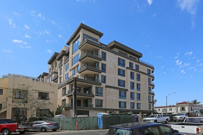 Vue on 5th photo 3