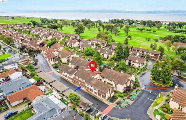 14009 Seagate Dr photo 2