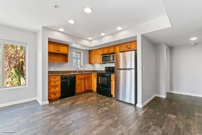 801 W Hawthorn St San Diego, CA 92101 photo 5