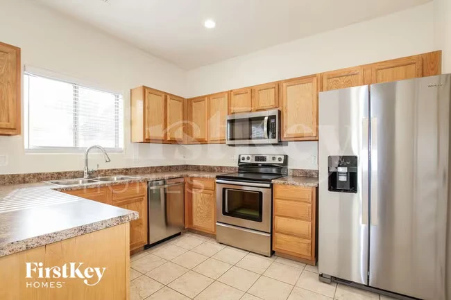 5157 W Laurel Ave Glendale, AZ 85304 photo 5