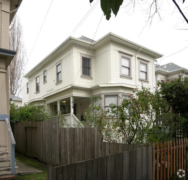 1827-1829 Berkeley Way photo 2