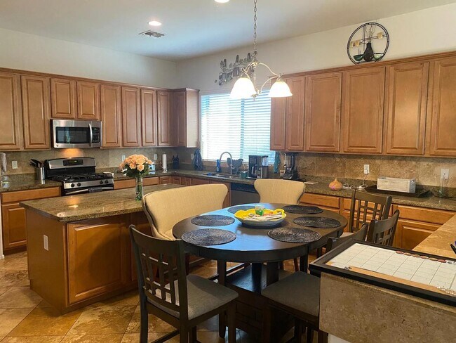 2829 E Cedar Pl Chandler, AZ 85249 photo 4