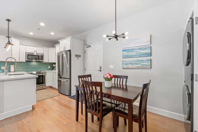 1501 Front St San Diego, CA 92101 photo 2