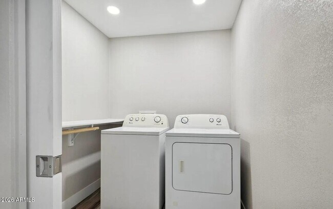 2068 E Howe Ave Tempe, AZ 85281 photo 3