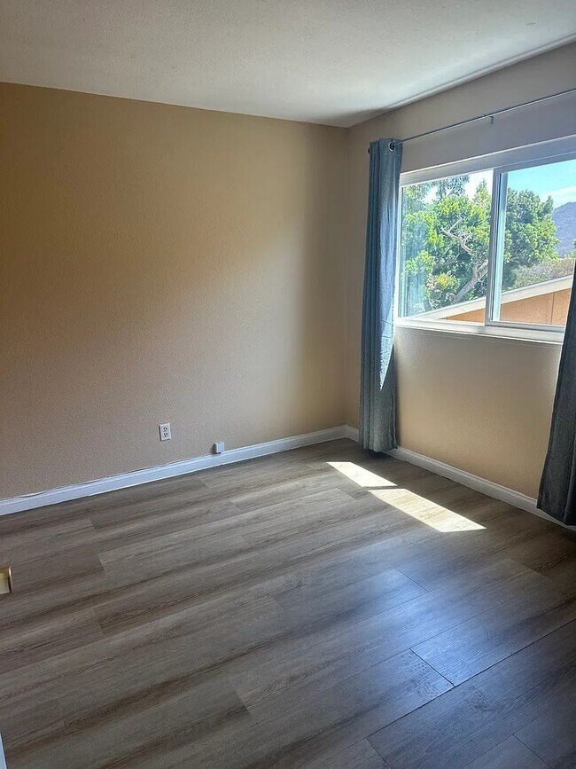 10530 Caminito Rimini San Diego, CA 92129 photo 5