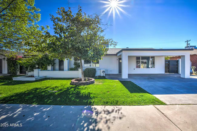 8349 E Columbus Ave Scottsdale, AZ 85251 photo 5