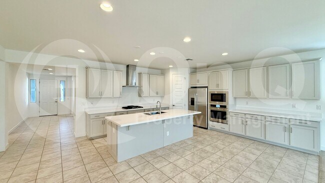 14255 W Alameda Rd Surprise, AZ 85387 photo 5