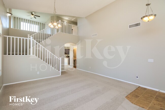 1422 E Penny Ln San Tan Valley, AZ 85140 photo 4