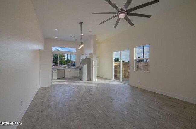 212 2nd Ave E Buckeye, AZ 85326 photo 2