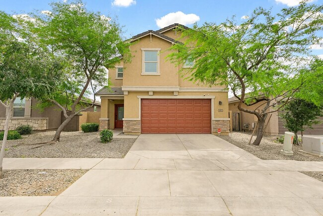 6815 W Encinas Ln Phoenix, AZ 85043 photo 3
