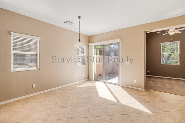 29323 N 21st Dr Phoenix, AZ 85085 photo 5