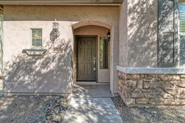 29323 N 21st Dr Phoenix, AZ 85085 photo 2