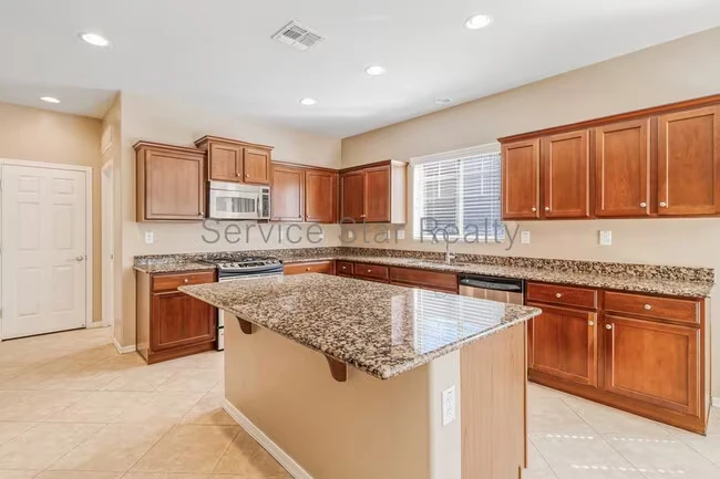29323 N 21st Dr Phoenix, AZ 85085 photo 4
