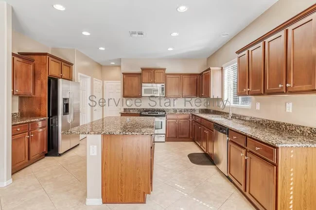29323 N 21st Dr Phoenix, AZ 85085 photo 3