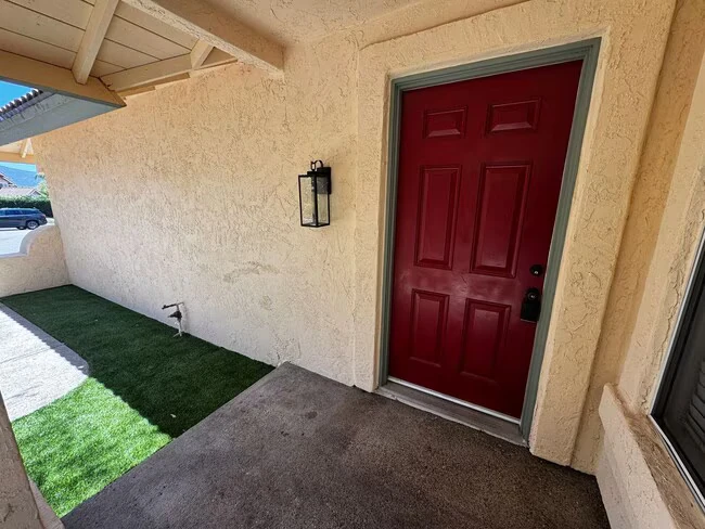 11986 Avenida Marcella El Cajon, CA 92019 photo 2