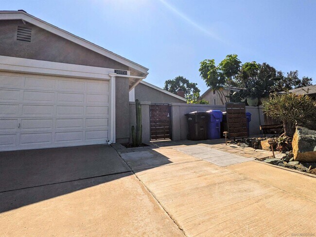 10975 Bali Ln San Diego, CA 92126