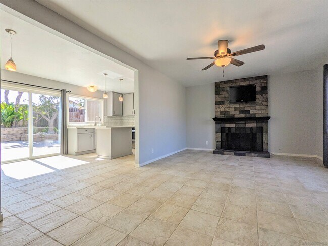 10975 Bali Ln San Diego, CA 92126 photo 5