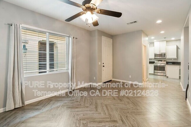 37343 Paseo Tulipa Murrieta, CA 92563 photo 5