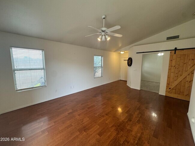 7187 S Parkside Dr photo 5