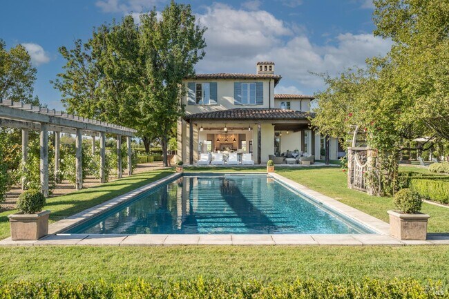 1032 Ponti Rd Napa, CA 94558 photo 2