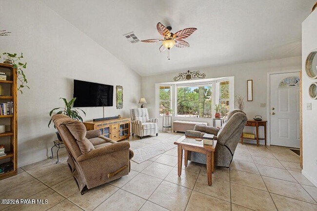 1340 Rock Wren Rd photo 4