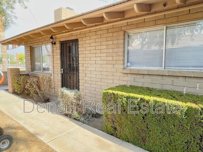 2725 S Rural Rd Tempe, AZ 85282 photo 2