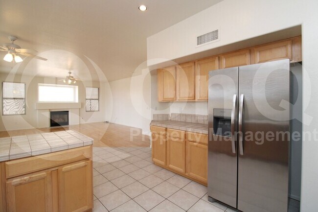 1715 W Cathedral Rock Dr Phoenix, AZ 85045 photo 4
