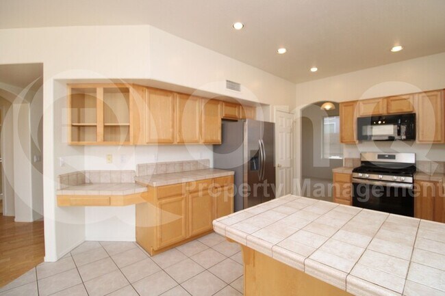 1715 W Cathedral Rock Dr Phoenix, AZ 85045 photo 3