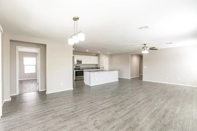 17211 W Gibson Ln Goodyear, AZ 85338 photo 5