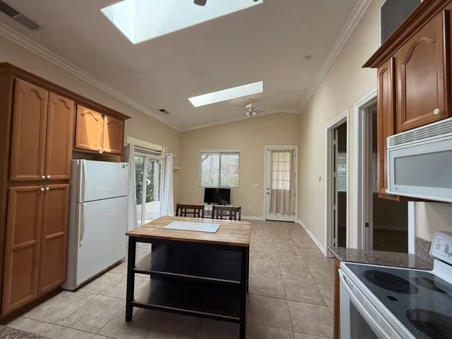 12743 Larchmont St Poway, CA 92064 photo 5