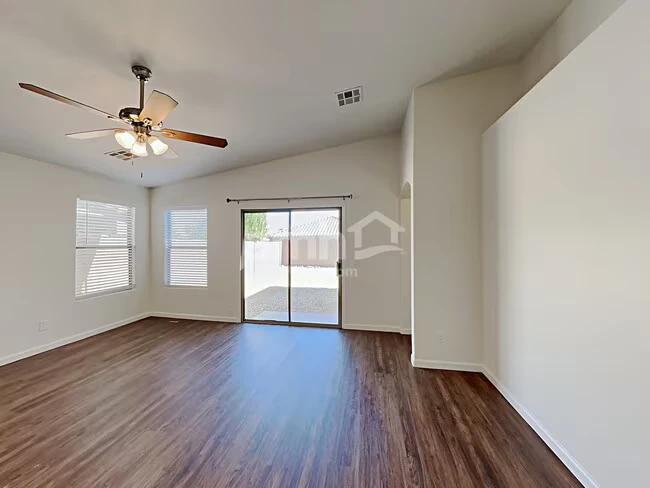 17211 W Watkins St Goodyear, AZ 85338 photo 5