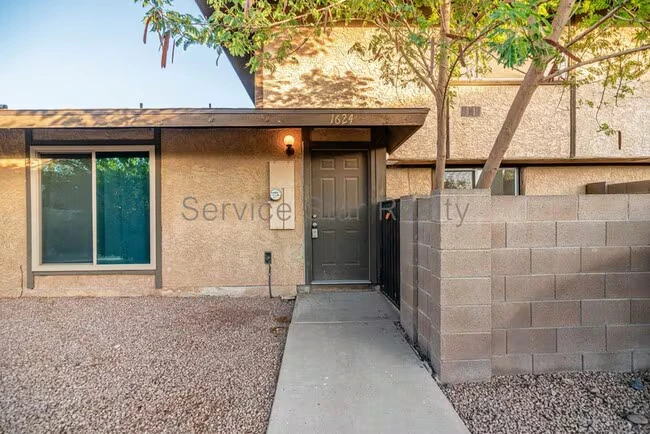 1624 W Village Way Tempe, AZ 85282 photo 2