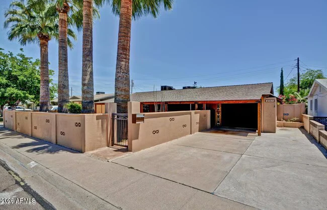 2007 N Normal Ave Tempe, AZ 85288 photo 4