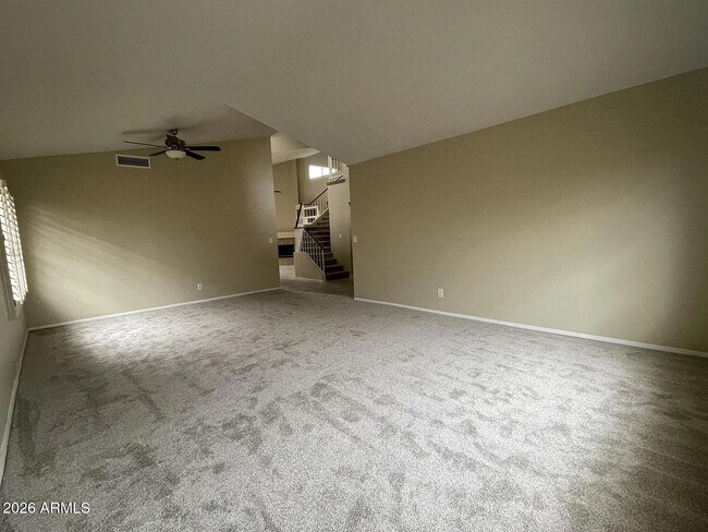5125 E Fellars Dr photo 5