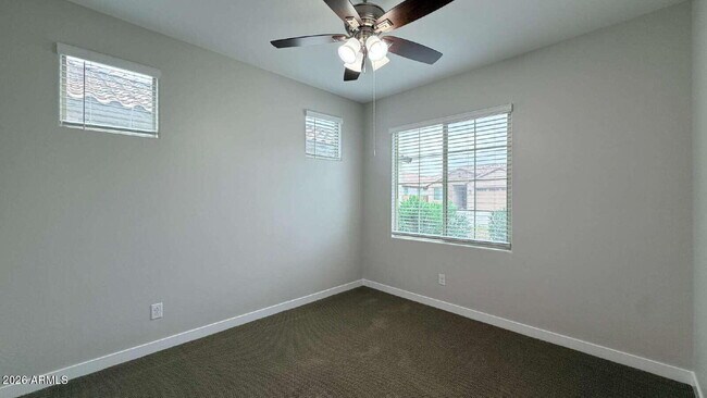1614 W Corral Rd Phoenix, AZ 85041 photo 4