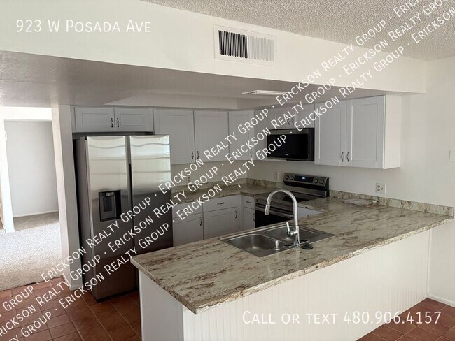 923 W Posada Ave photo 5