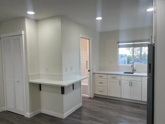 214 E Park Ave San Diego, CA 92173 photo 5