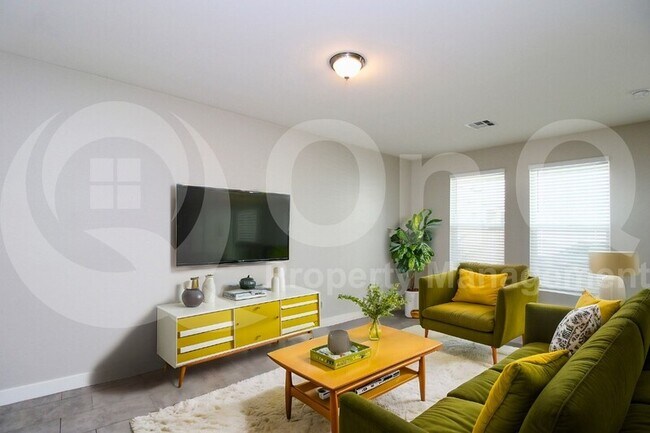 3000 N 37th St Phoenix, AZ 85018 photo 4