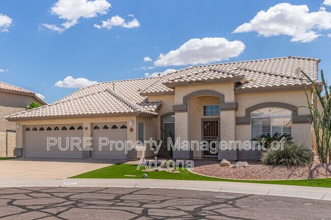 4623 E Rocky Slope Dr Phoenix, AZ 85044 photo 2