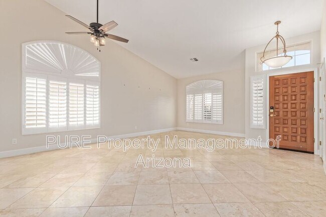 4623 E Rocky Slope Dr Phoenix, AZ 85044 photo 3