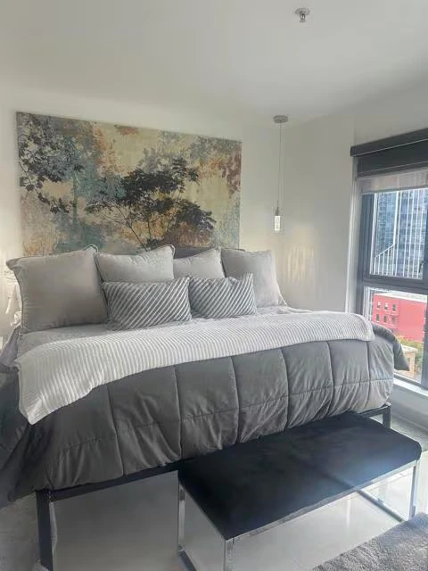 575 Sixth Ave San Diego, CA 92101 photo 2