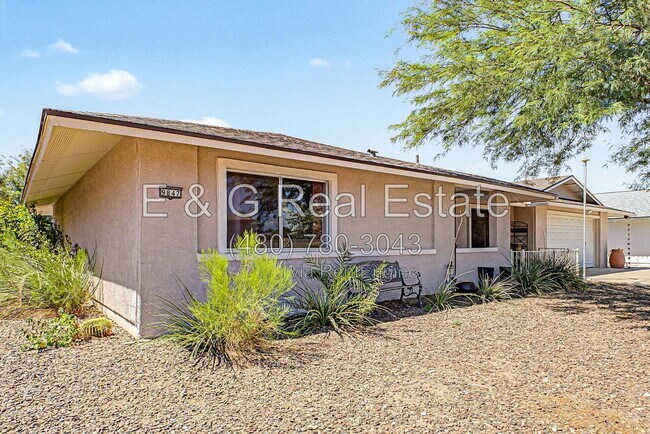 9847 W Wrangler Dr Sun City, AZ 85373 photo 4