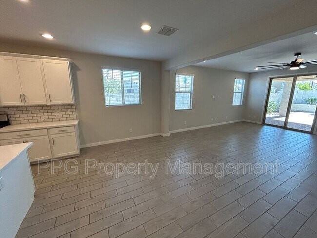2964 N 197th Ave Buckeye, AZ 85396 photo 5