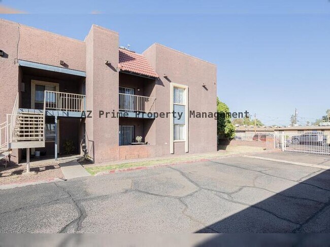 16602 N 25th St Phoenix, AZ 85032 photo 3