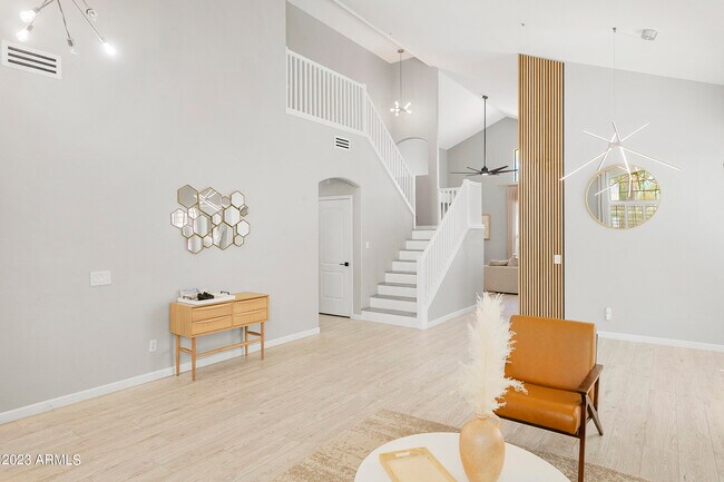 9332 E Karen Dr photo 5
