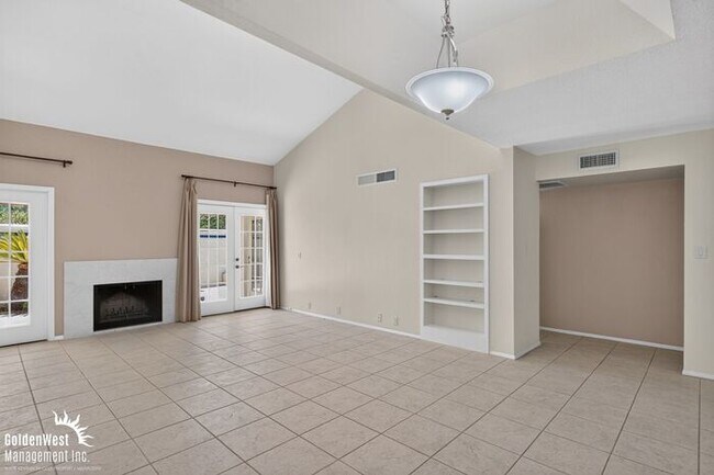 2441 E Rancho Dr Phoenix, AZ 85016 photo 5