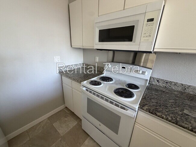 160 Courtyards E Windsor, CA 95492 photo 4